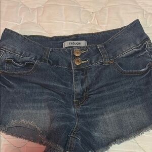 Stylish Denim Cutoff Shorts